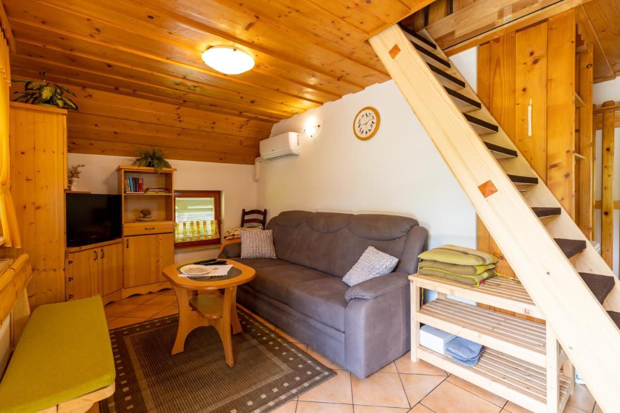 Apartma Metka Bohinj Exteriör bild