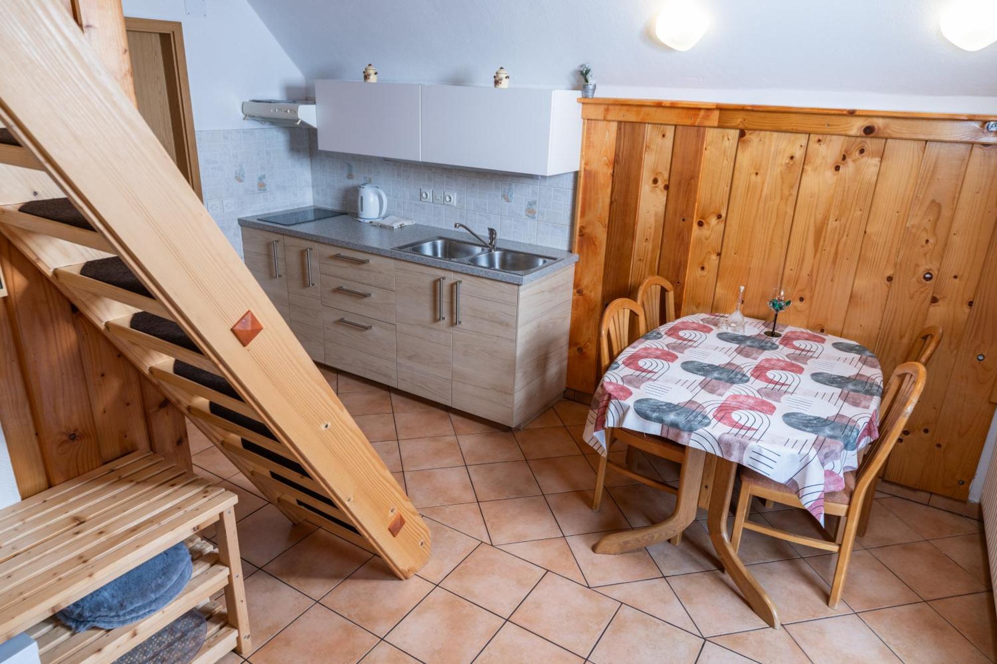 Apartma Metka Bohinj Exteriör bild
